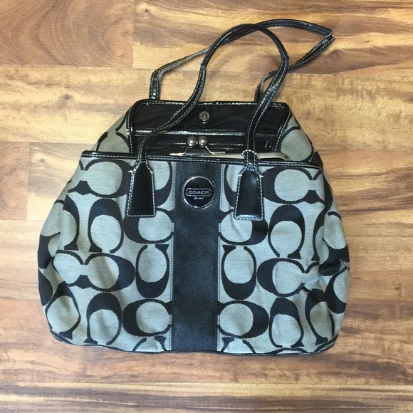 Vintage Coach purse - Picture 1 of 3